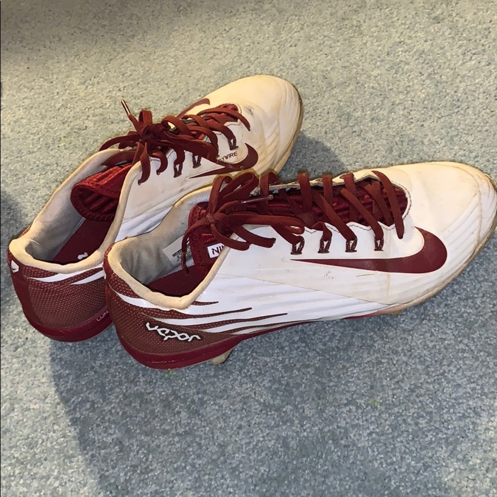 Nike Lunar low top baseball cleats